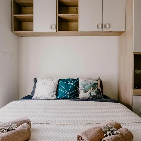 La88 Bayview I Apartment *